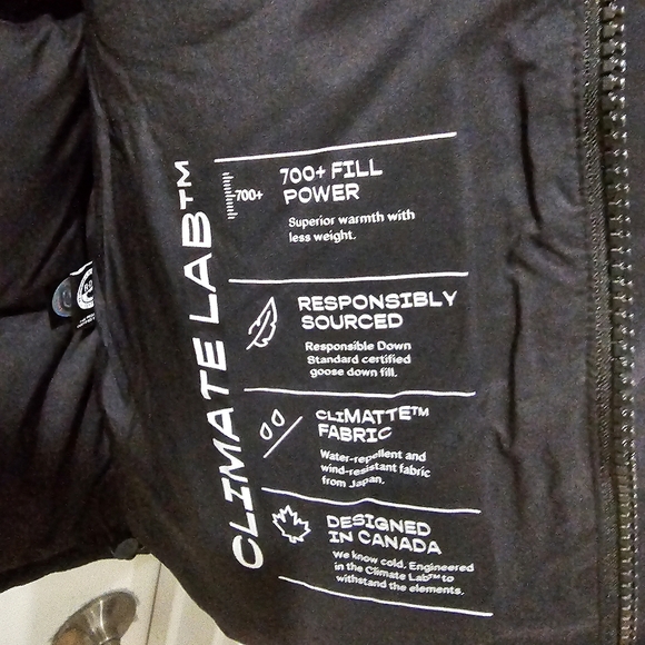 Aritzia The Super Puff Mens Vest - Picture 11 of 16